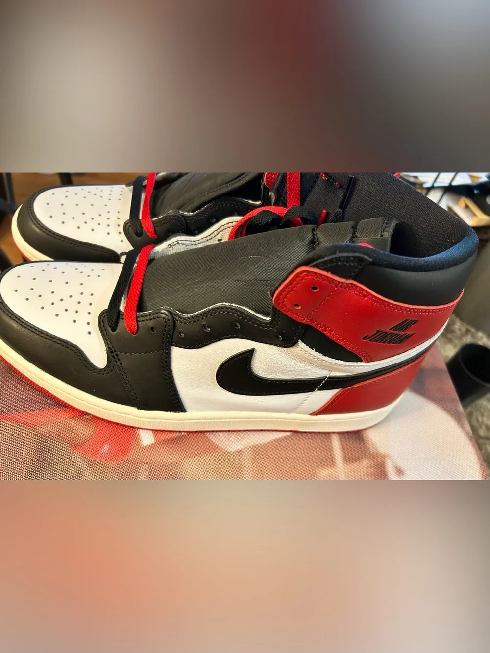 Nike Air Jordan 1 Retro High OG Black Toe Reimagined Size 12 new